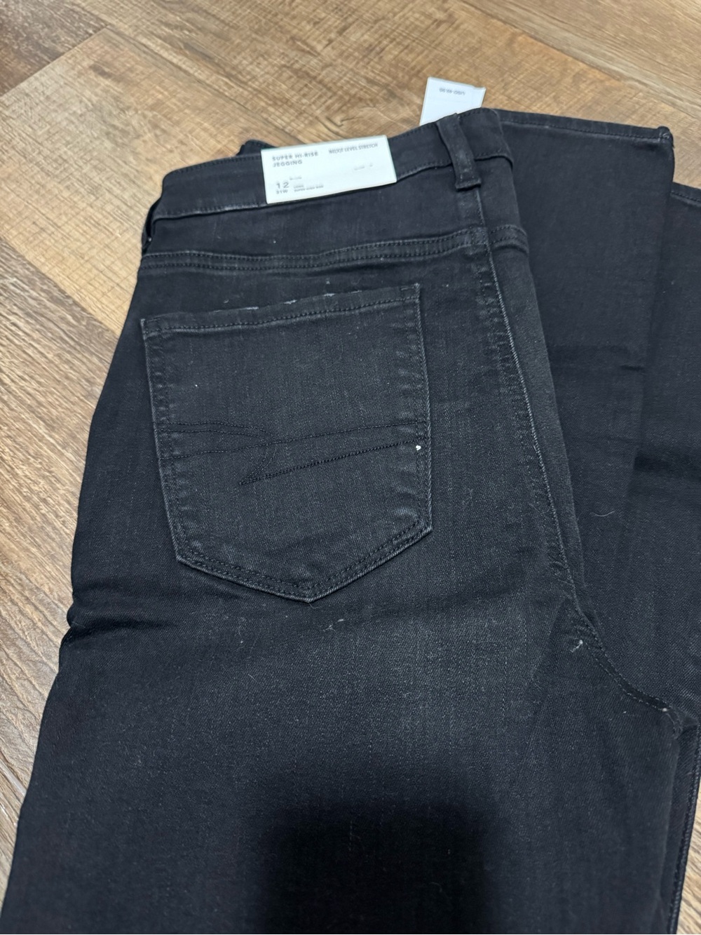 American Eagle Women’s high rise jegging
